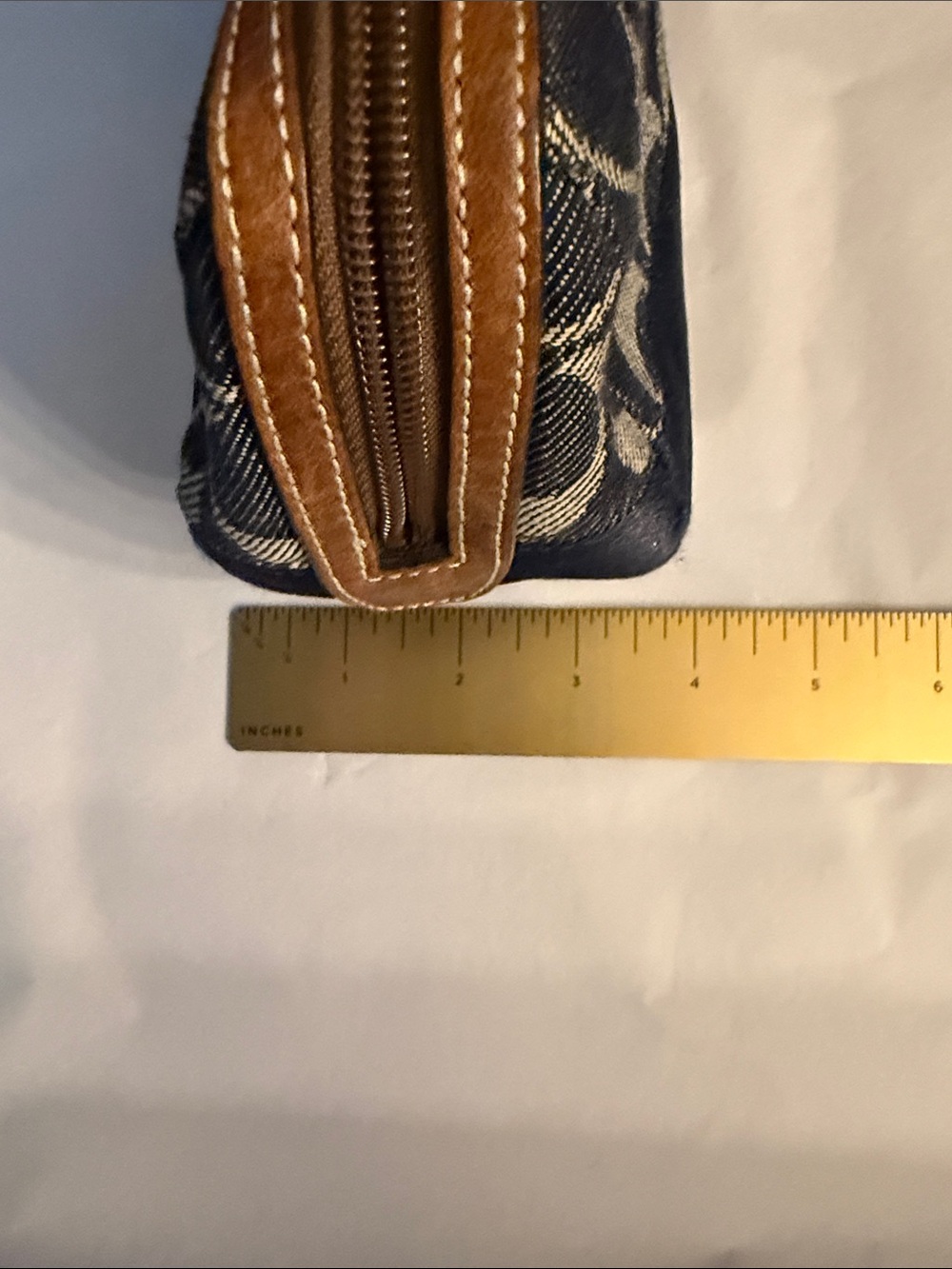 Coach anniversary striped denim blue and Ivory Signature Canvas Zip Pouch 40756 - Picture 12 of 16